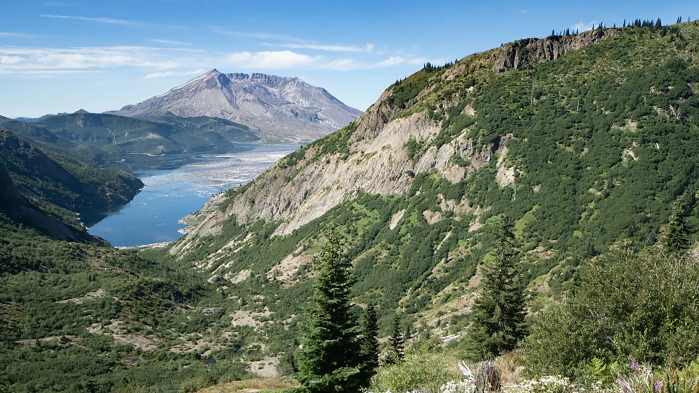 Should Unprepared Hikers Pay for Rescue? A Sheriff in Washington Says Yes.